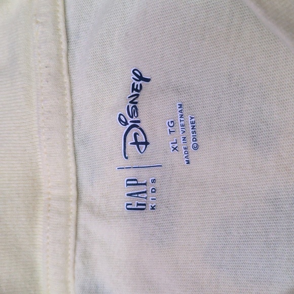 5/20 Disney Chip n Dale Crop Top - Picture 3 of 7